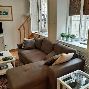 Charming Loft In Piazza Di Spagna Apartment Rome